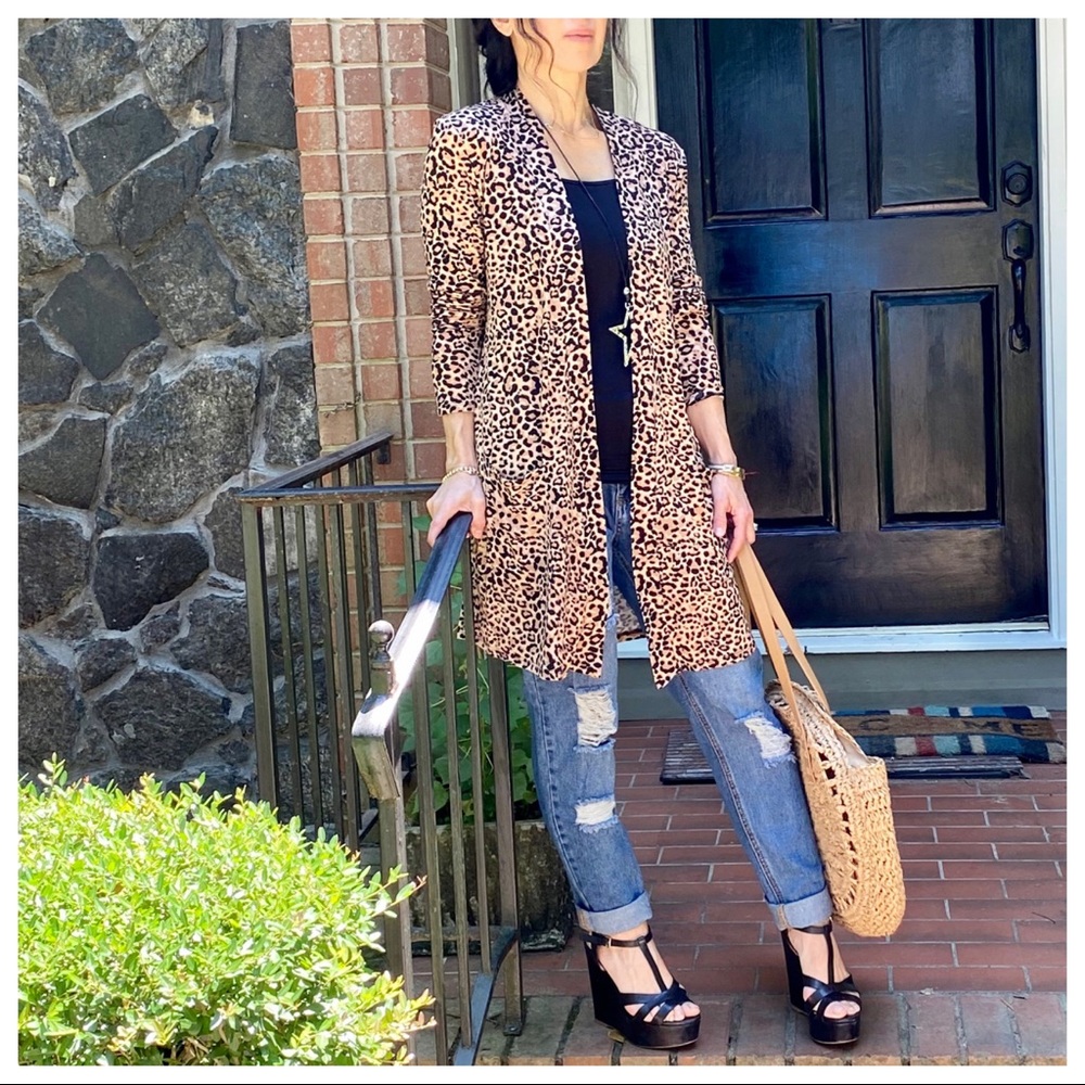 Gorgeous Leopard print open cardigan with pockets - Picture 3 of 13